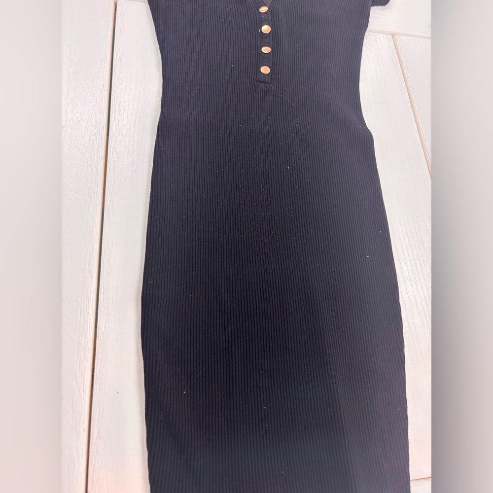 Black Ribbed Bodycon Dress - Picture 4 of 7